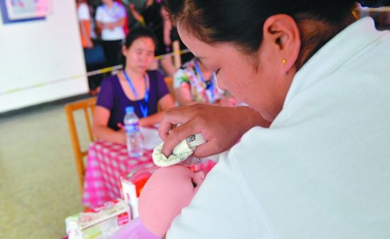 ��ķ���լF��